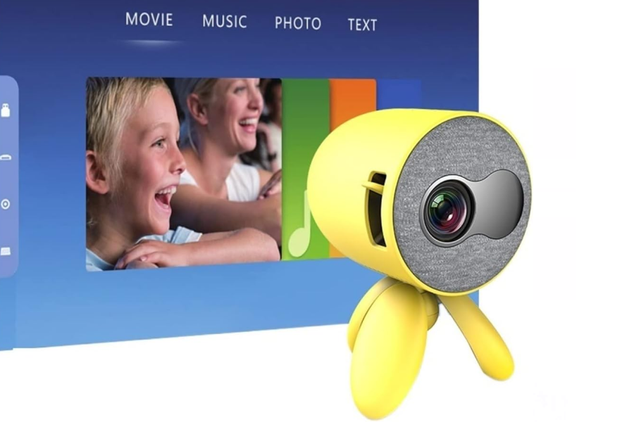 Compact projector for travel